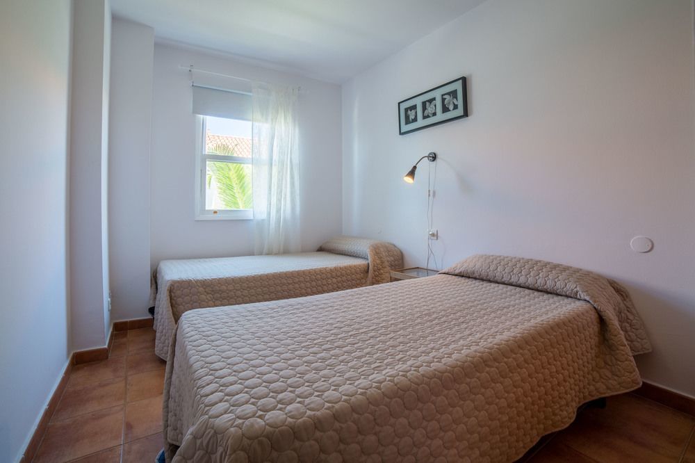 Apartamentos Los Rosales Los Cancajos Ngoại thất bức ảnh